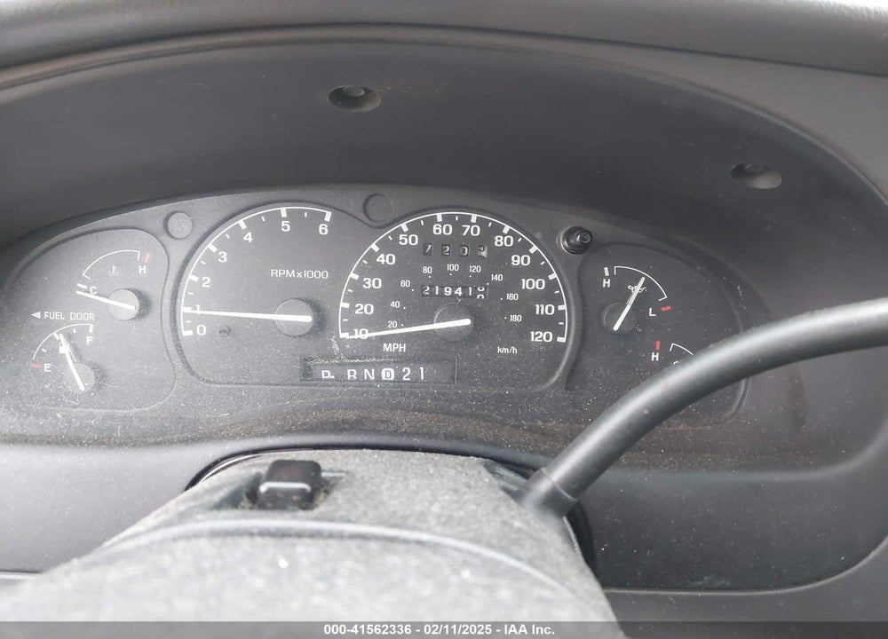 2001 FORD RANGER XL/XLT VIN: 1FTYR10C21TA22252