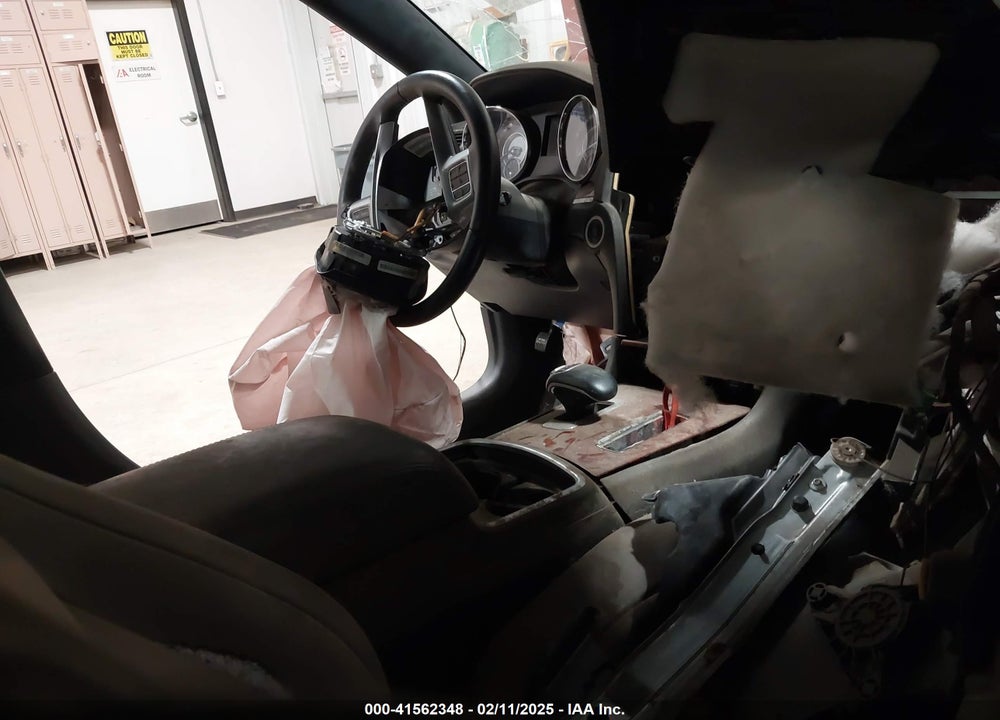 2014 CHRYSLER 300 VIN: 2C3CCAAG4EH181004