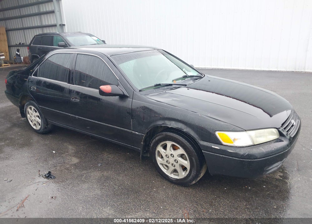 1999 TOYOTA CAMRY LE V6 VIN: 4T1BF28K3XU931342