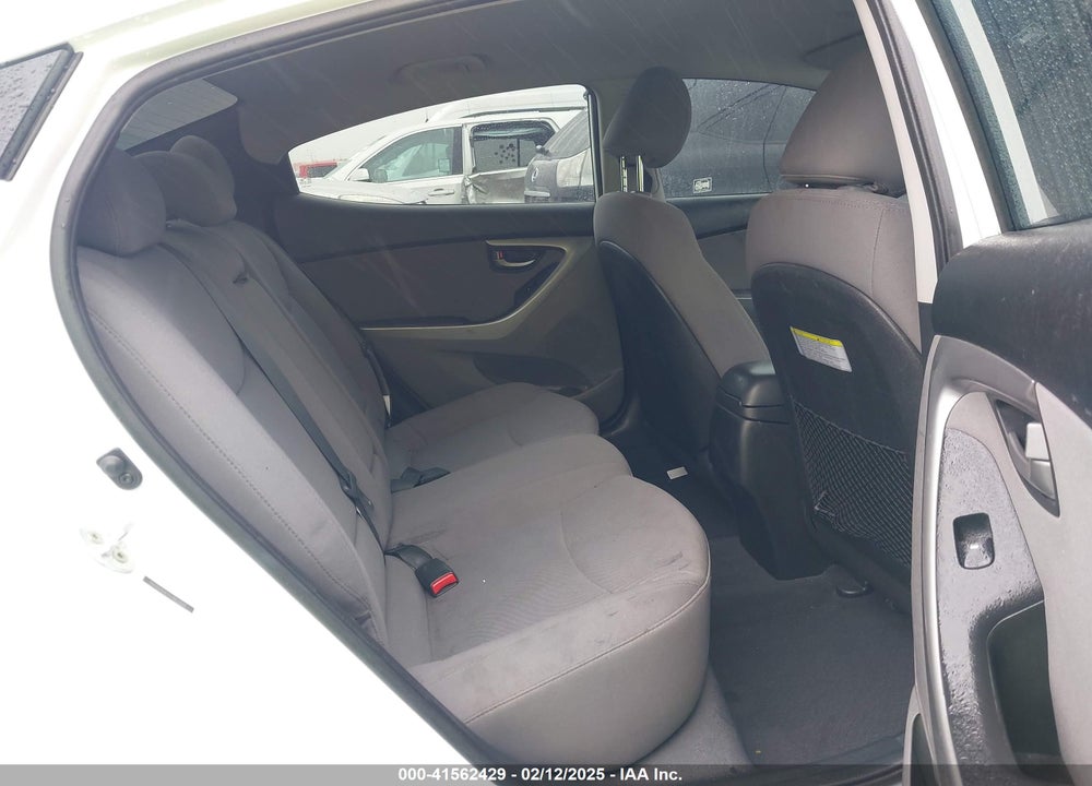 2015 HYUNDAI ELANTRA VIN: 5NPDH4AE1FH603501