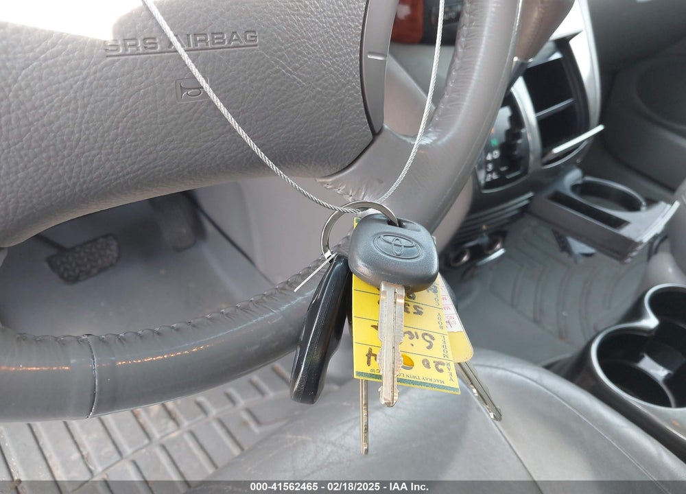 2004 TOYOTA SIENNA VIN: 5TDBA22C74S011380
