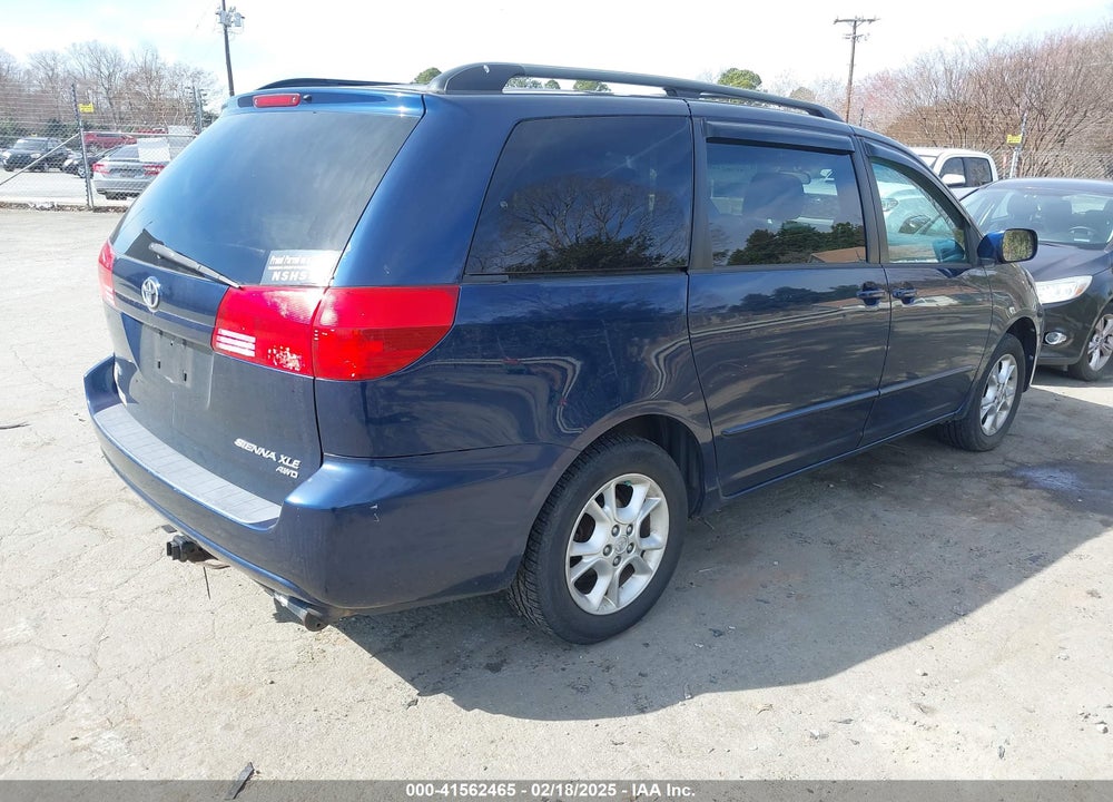 2004 TOYOTA SIENNA VIN: 5TDBA22C74S011380