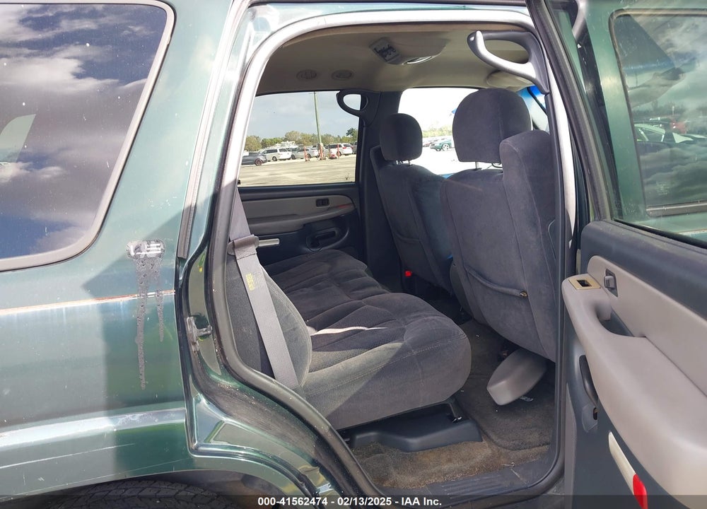 2002 CHEVROLET TAHOE LS VIN: 1GNEC13Z62R214610