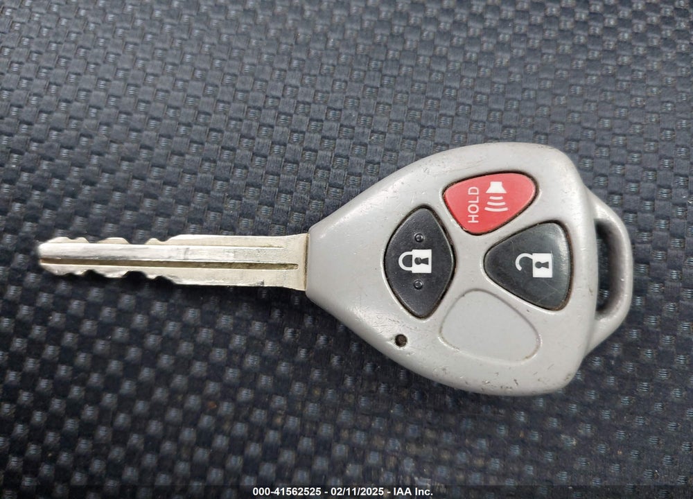 2006 SCION TC VIN: JTKDE177260139320