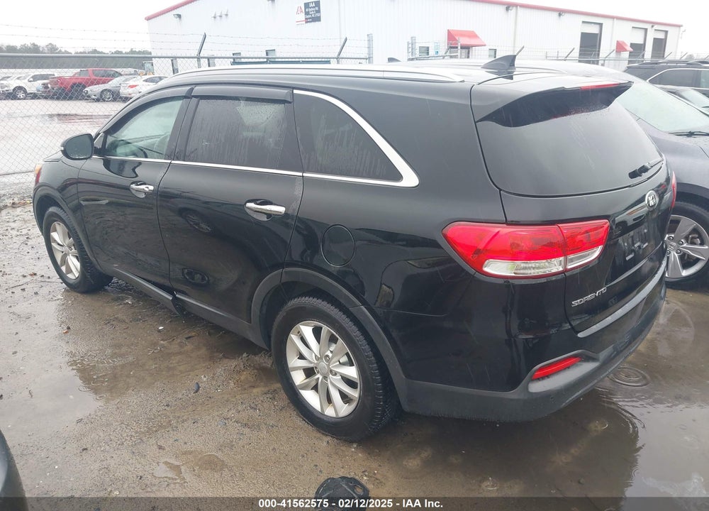 2017 KIA SORENTO 2.4L LX VIN: 5XYPG4A30HG277361