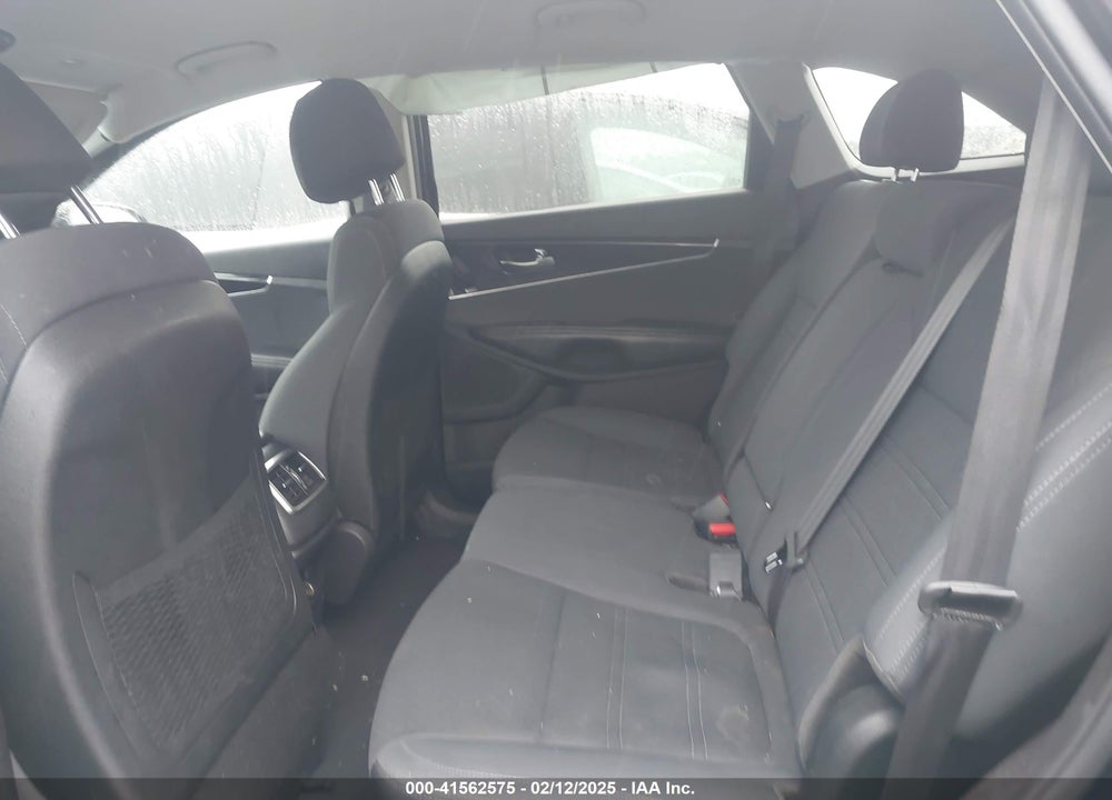 2017 KIA SORENTO 2.4L LX VIN: 5XYPG4A30HG277361