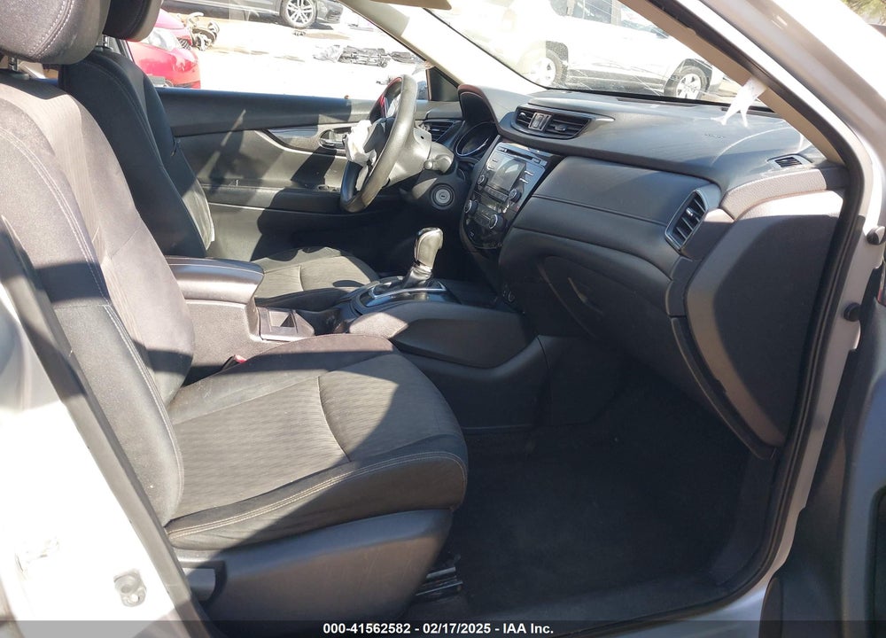2017 NISSAN ROGUE VIN: JN8AT2MT5HW389839