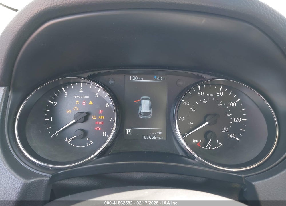 2017 NISSAN ROGUE VIN: JN8AT2MT5HW389839