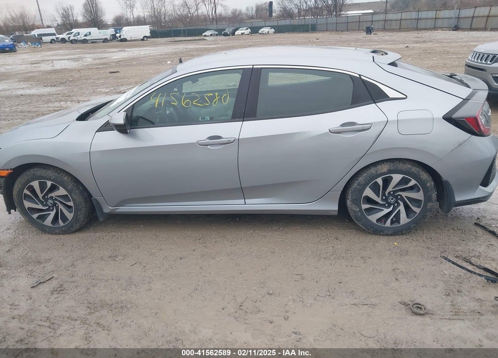 2017 HONDA CIVIC VIN: SHHFK7H26HU223772
