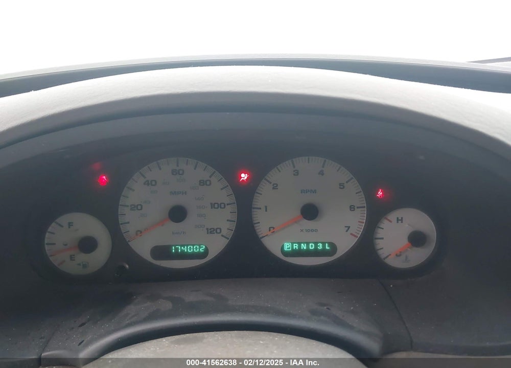 2001 DODGE GRAND CARAVAN SPORT VIN: 2B8GP44G41R112179
