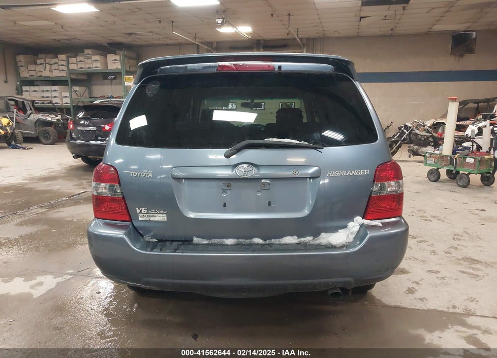2005 TOYOTA HIGHLANDER V6 VIN: JTEEP21A850067565
