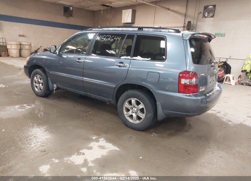 2005 TOYOTA HIGHLANDER V6 VIN: JTEEP21A850067565