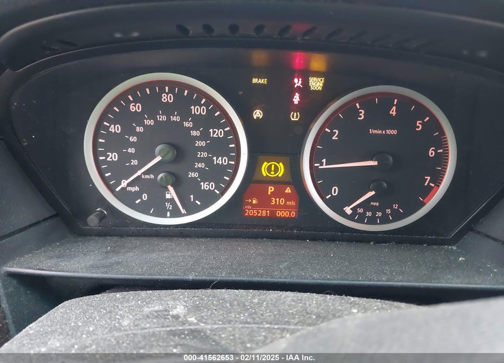 2006 BMW 525XI VIN: WBANF33586CS35117