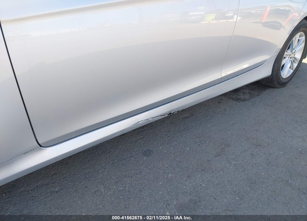 2014 HYUNDAI SONATA VIN: 5NPEB4AC1EH868938