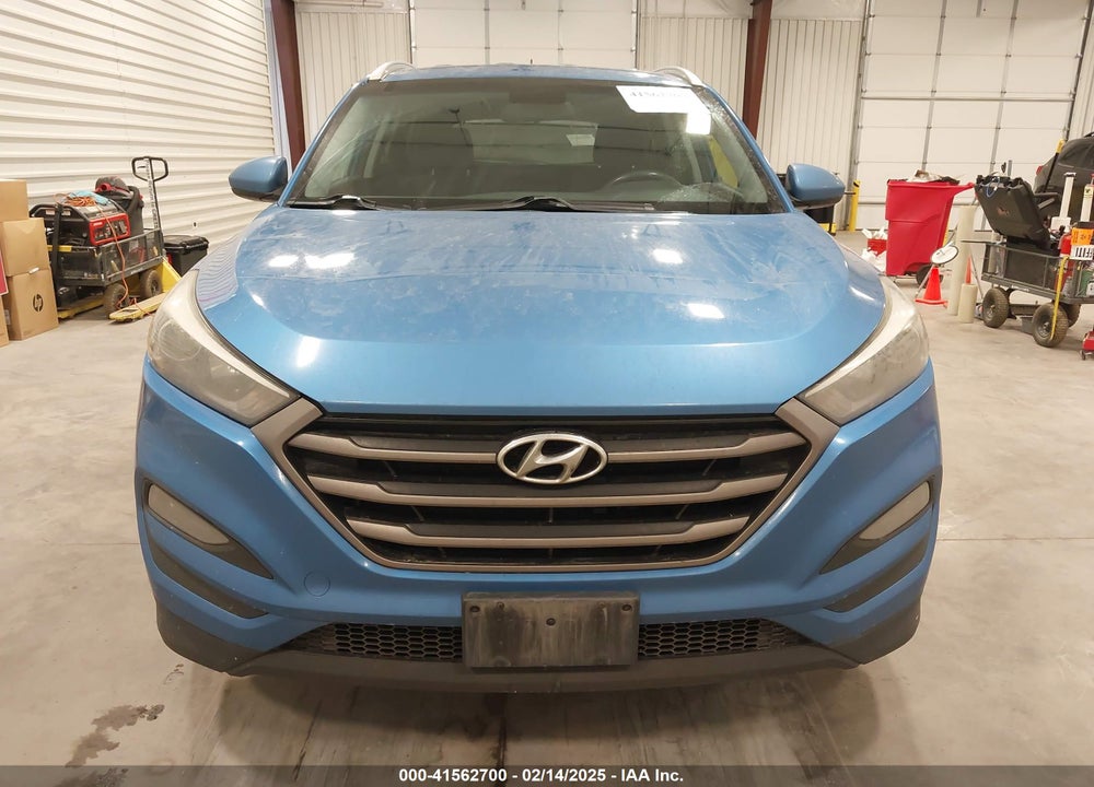 2016 HYUNDAI TUCSON SE VIN: KM8J3CA46GU237962