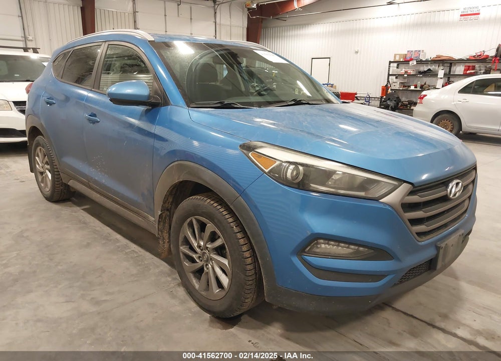 2016 HYUNDAI TUCSON SE VIN: KM8J3CA46GU237962
