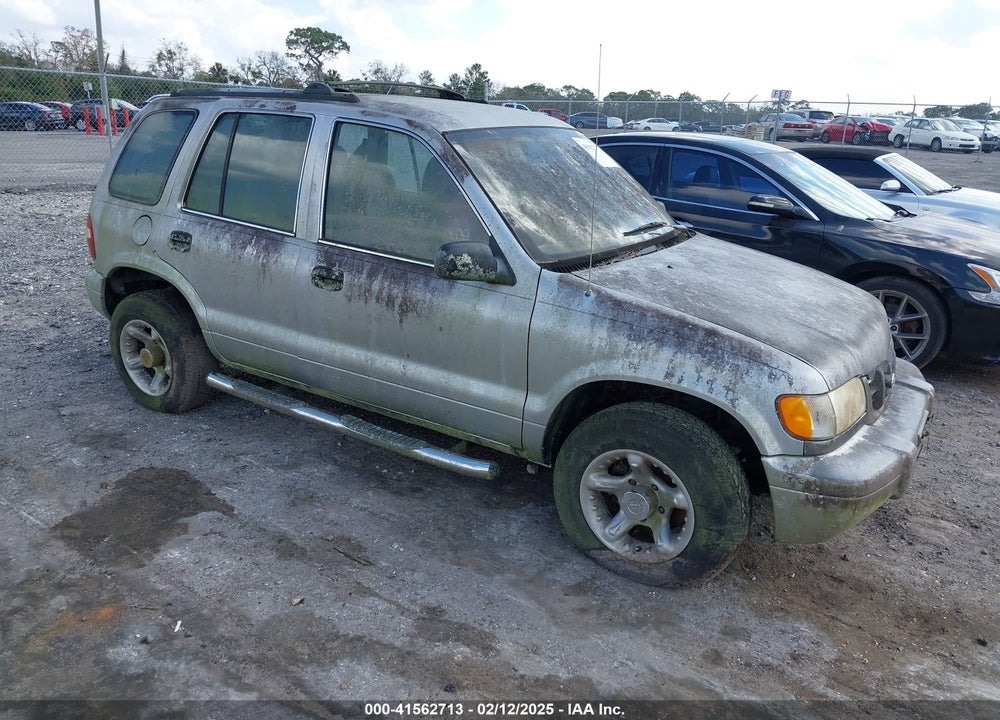 2001 KIA SPORTAGE VIN: KNDJB723115706221