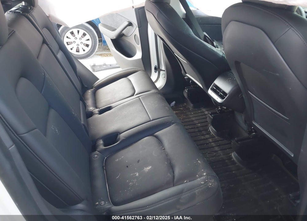 2021 TESLA MODEL Y VIN: 5YJYGDEE8MF140038