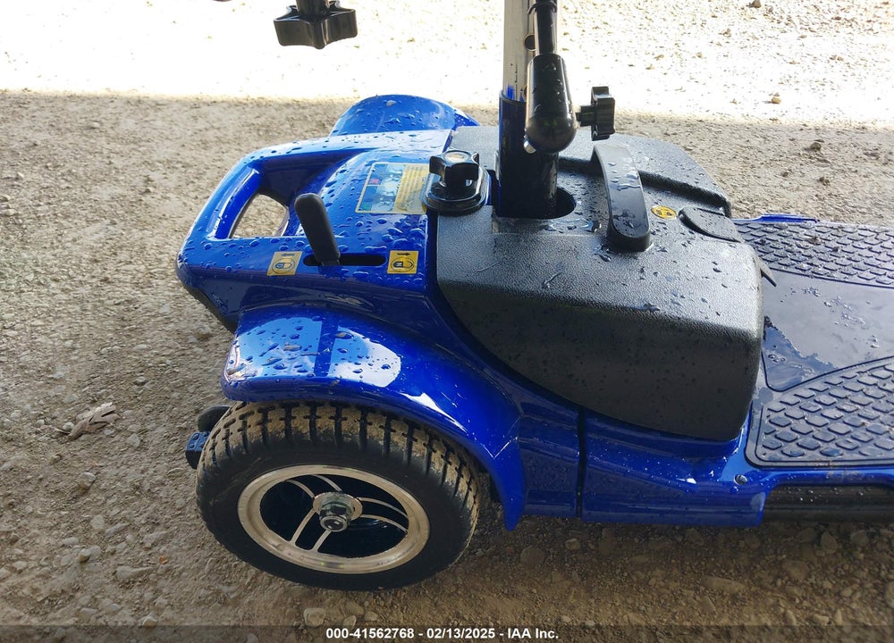2024 MOBILITY SCOOTER VIN: A251001331024144