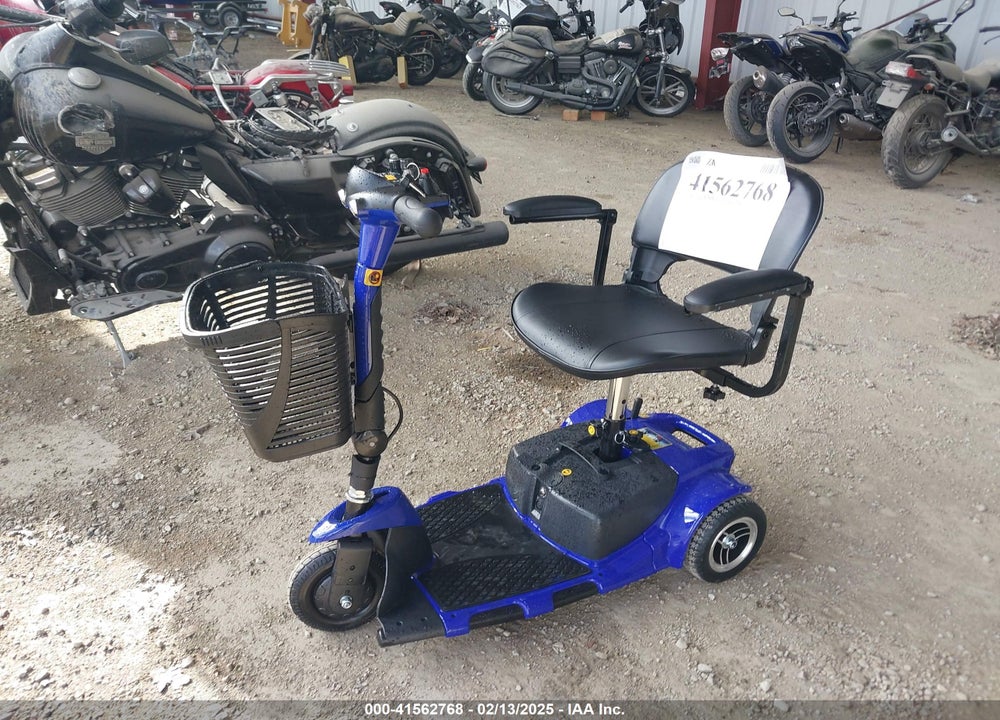 2024 MOBILITY SCOOTER VIN: A251001331024144