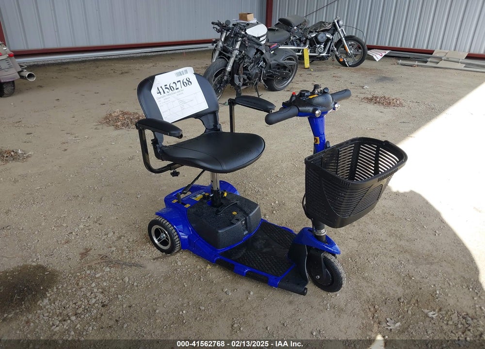 2024 MOBILITY SCOOTER VIN: A251001331024144