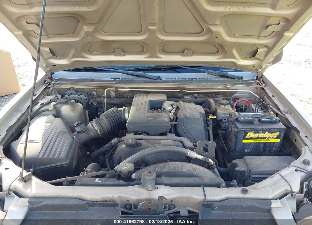 2004 CHEVROLET COLORADO LS VIN: 1GCCS136048104685