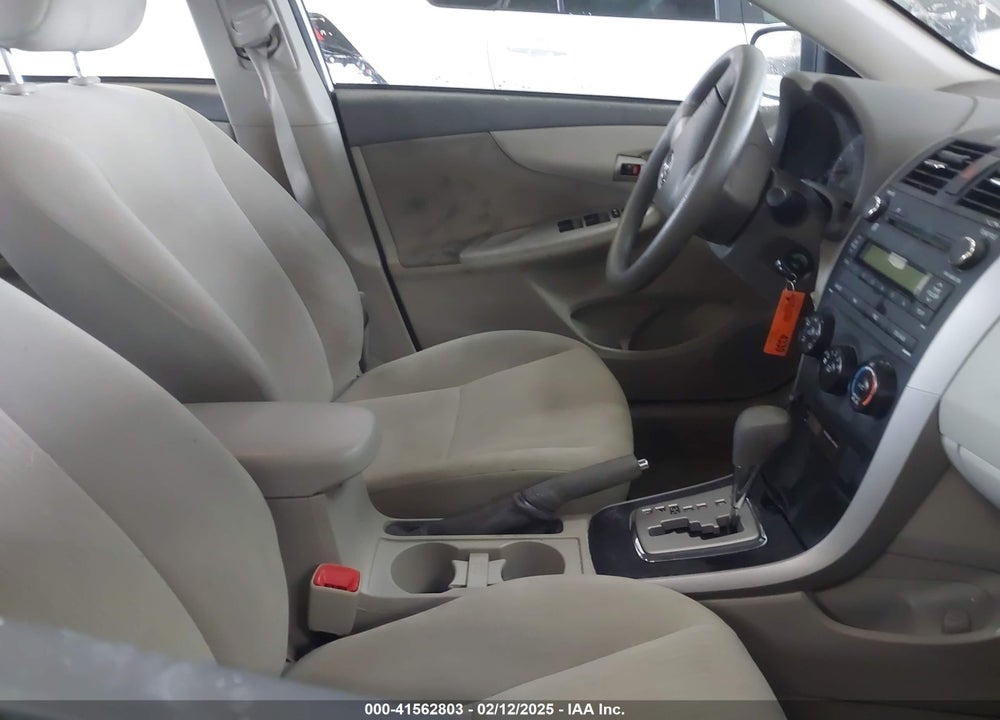 2010 TOYOTA COROLLA LE VIN: 2T1BU4EE7AC517991
