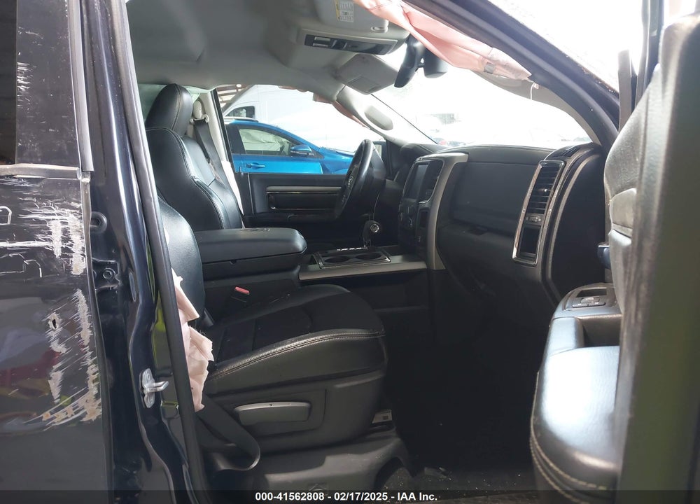 2013 RAM 1500 VIN: 1C6RR6MT9DS638821