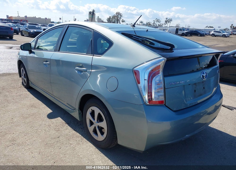 2015 TOYOTA PRIUS VIN: JTDKN3DUXF1911125