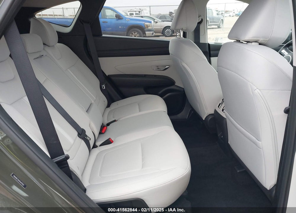 2025 HYUNDAI TUCSON SEL VIN: 5NMJBCDE0SH479237