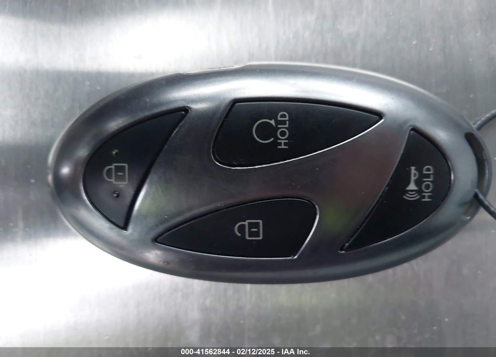 2025 HYUNDAI TUCSON SEL VIN: 5NMJBCDE0SH479237