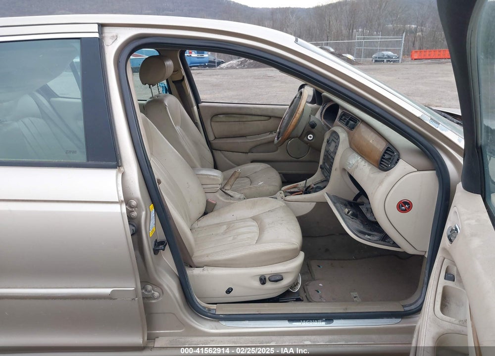 2003 JAGUAR X-TYPE 2.5L AUTO/2.5L MANUAL VIN: SAJEA51D73XD42031