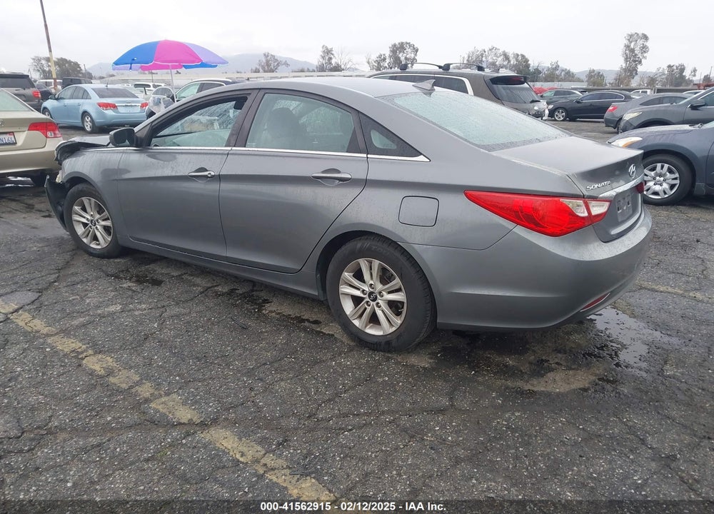 2013 HYUNDAI SONATA VIN: 5NPEB4AC8DH768785