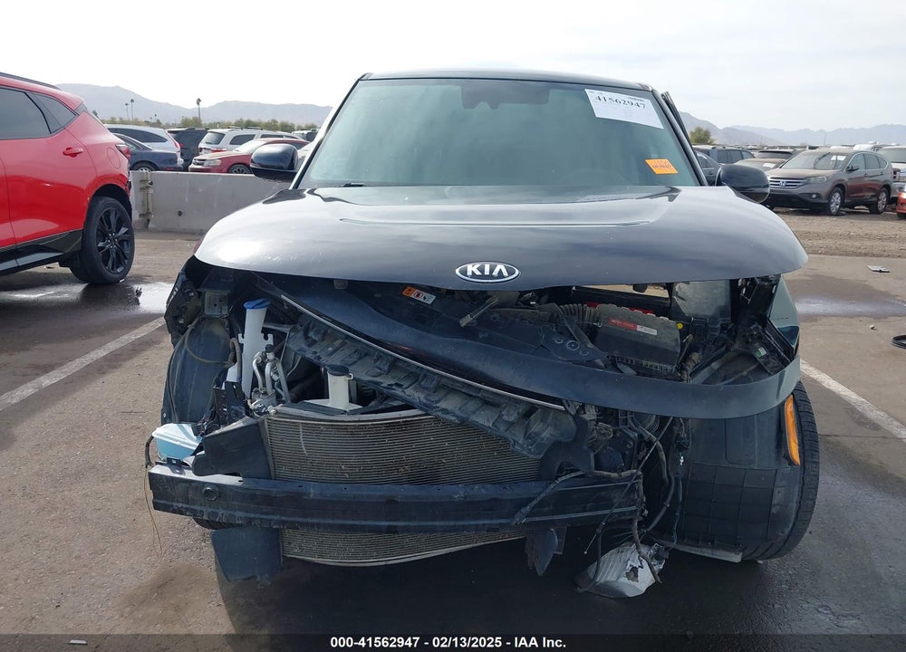 2020 KIA SOUL VIN: KNDJ63AU3L7024147