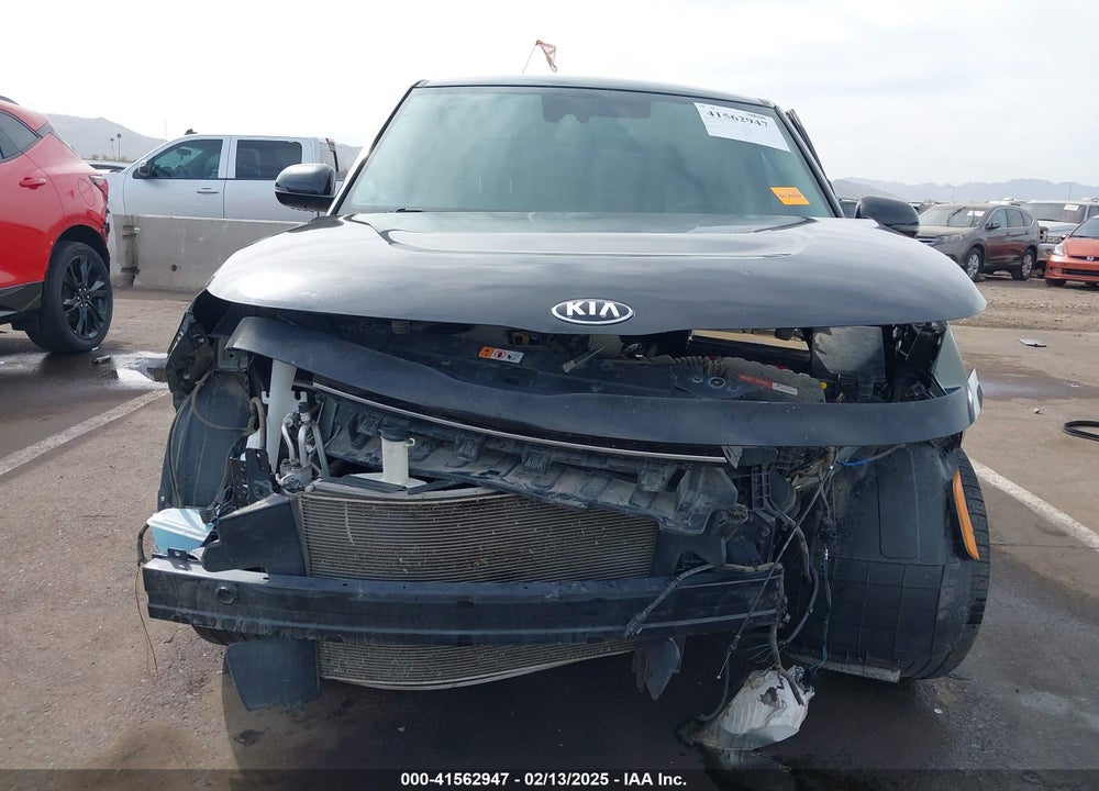 2020 KIA SOUL VIN: KNDJ63AU3L7024147