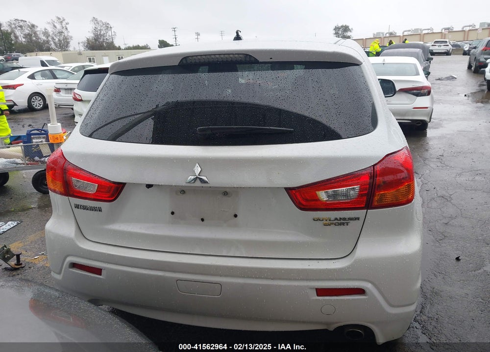 2011 MITSUBISHI OUTLANDER SPORT SE VIN: JA4AP4AU5BZ008385