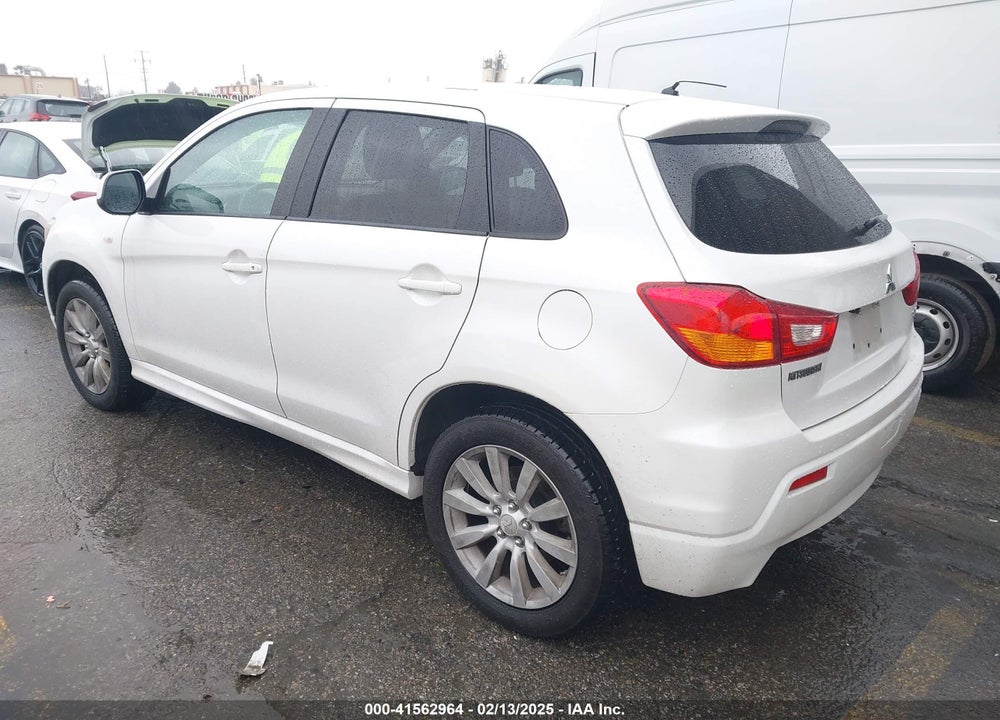 2011 MITSUBISHI OUTLANDER SPORT SE VIN: JA4AP4AU5BZ008385