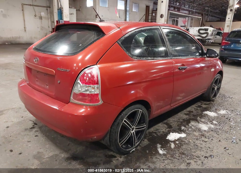 2007 HYUNDAI ACCENT GS VIN: KMHCM36C07U045393