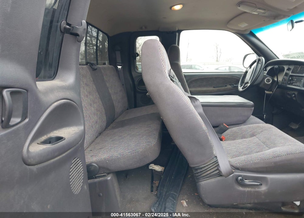 2001 DODGE RAM 1500 ST VIN: 3B7HC13Y61G727349