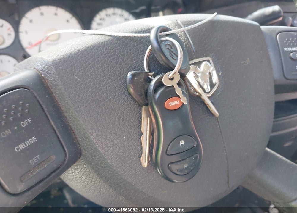 2005 DODGE RAM 1500 SLT/LARAMIE VIN: 1D7HU18D05S105076