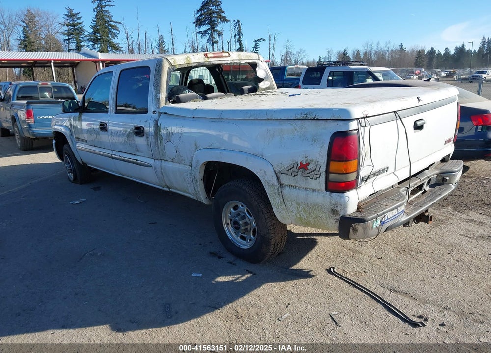 2004 GMC SIERRA 2500HD SLE VIN: 1GTHK23U14F109237