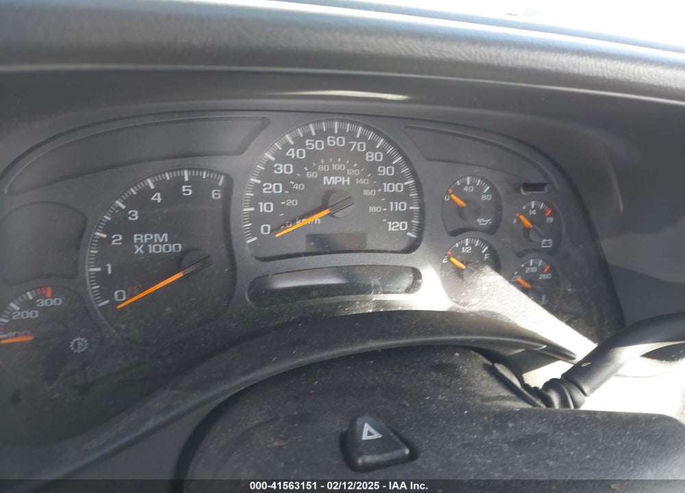 2004 GMC SIERRA 2500HD SLE VIN: 1GTHK23U14F109237