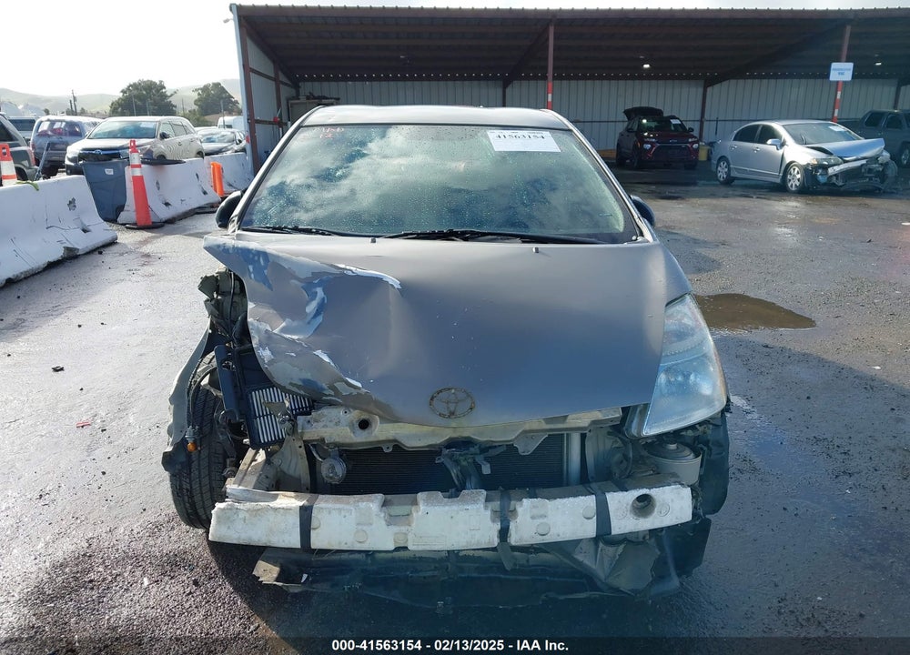 2005 TOYOTA PRIUS VIN: JTDKB22U153001338