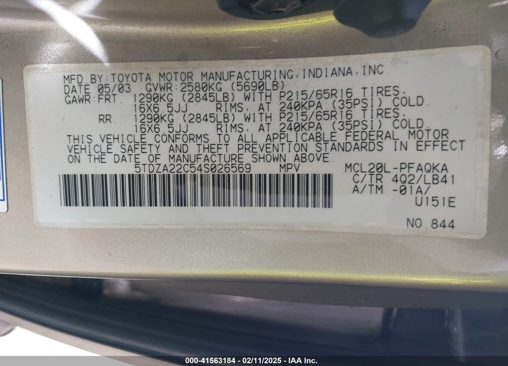 2004 TOYOTA SIENNA XLE VIN: 5TDZA22C54S026569