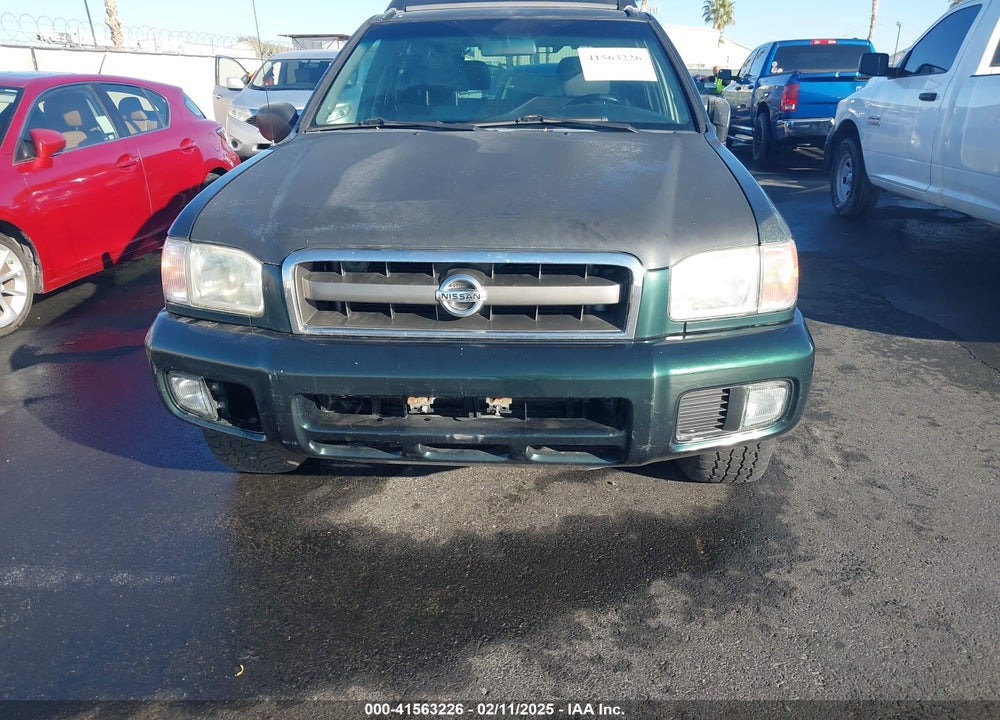 2002 NISSAN PATHFINDER SE VIN: JN8DR09Y82W745972