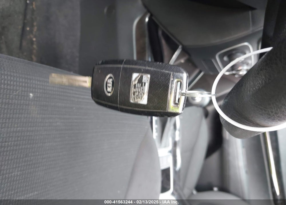 2014 KIA SORENTO LX VIN: 5XYKT3A65EG528977