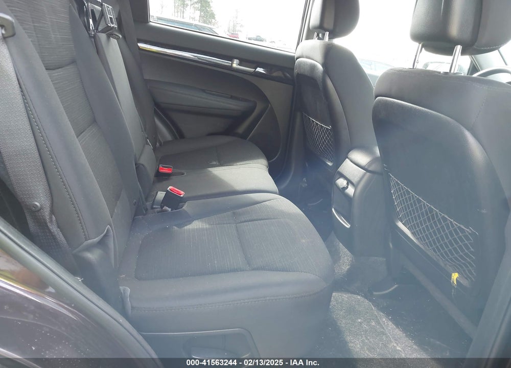 2014 KIA SORENTO LX VIN: 5XYKT3A65EG528977
