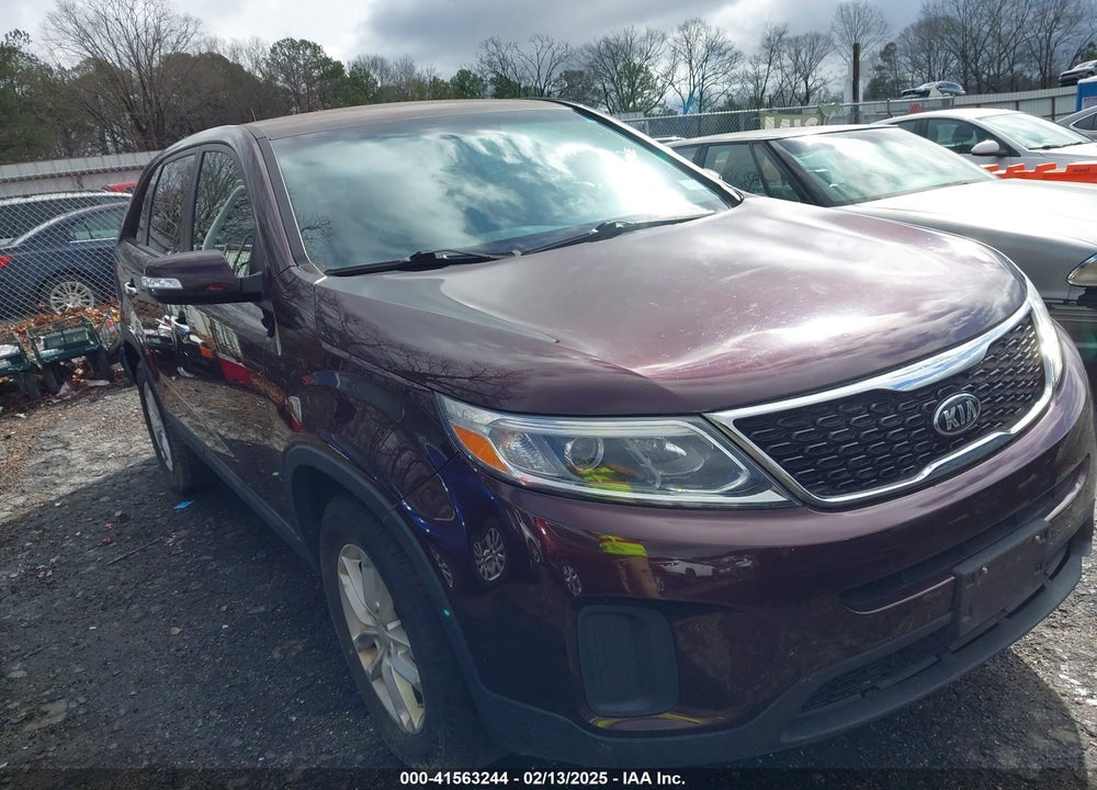 2014 KIA SORENTO LX VIN: 5XYKT3A65EG528977