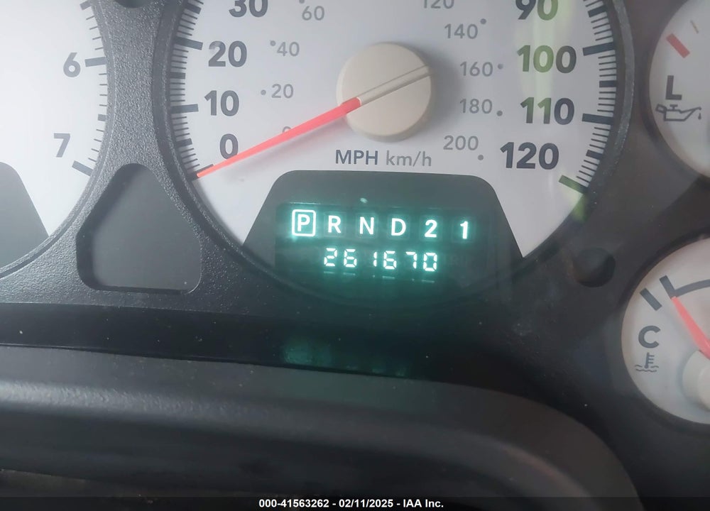 2007 DODGE RAM 1500 SLT VIN: 1D7HA182X7S204188