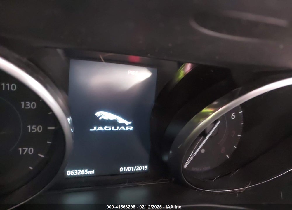 2017 JAGUAR XE VIN: SAJAR4BG1HA972547